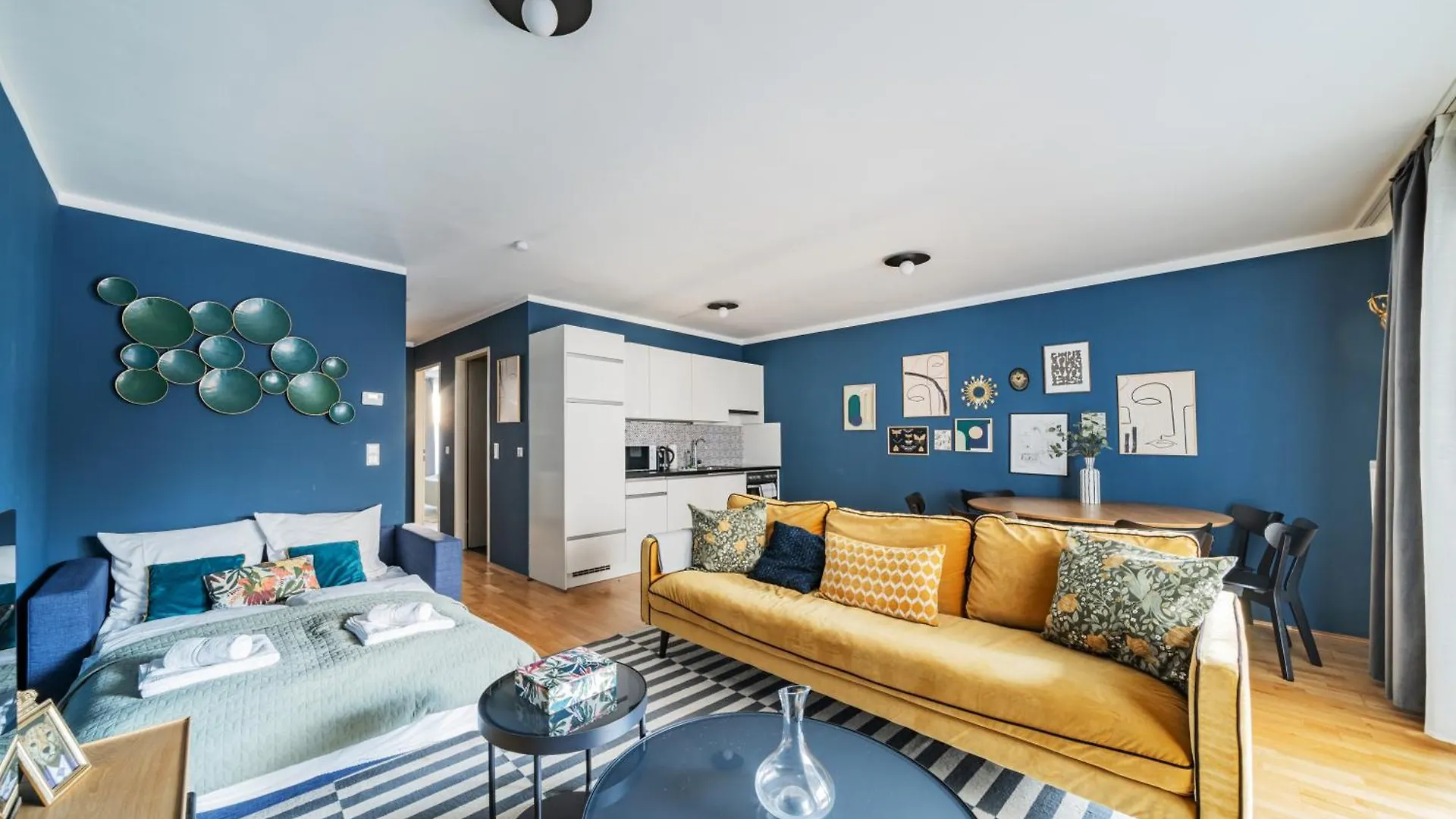 Modern Living Apartments Vienna, 15 Min To Center 0*, Viena