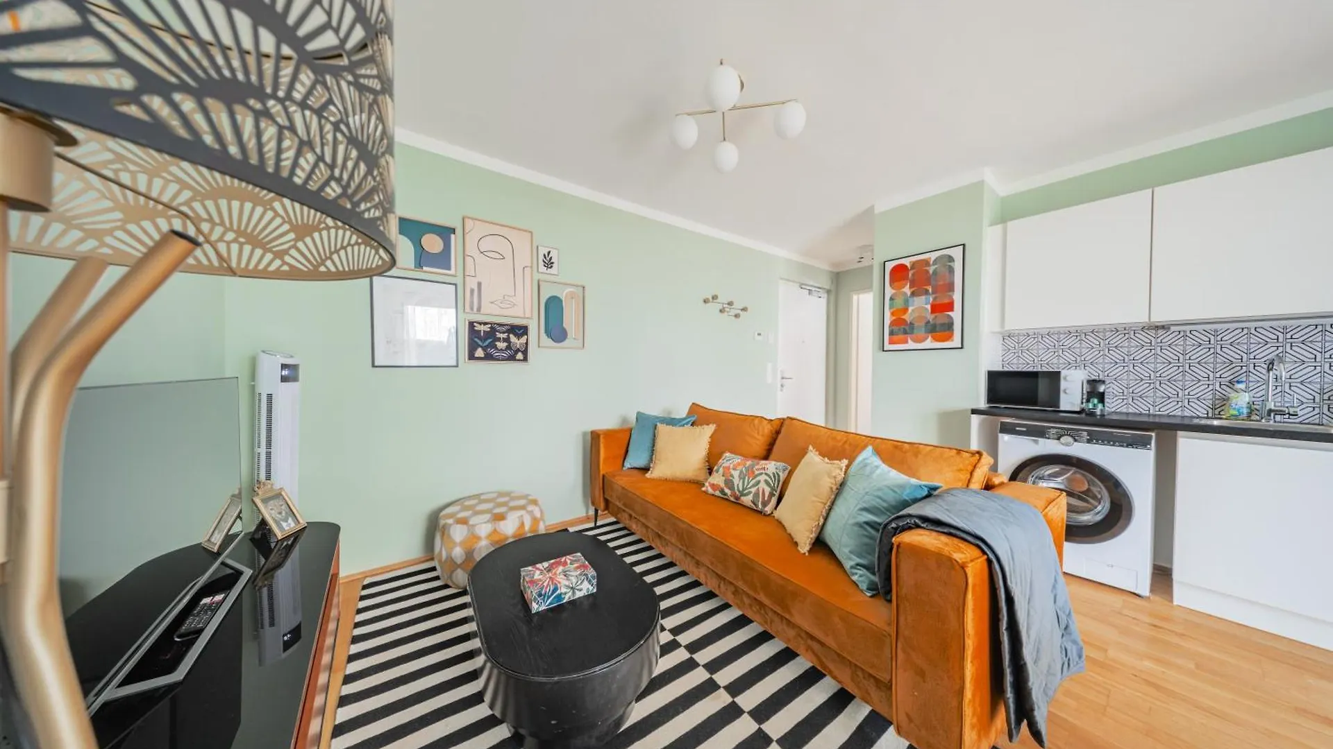 Modern Living Apartments Vienna, 15 Min To Center 0*, Viena Austria